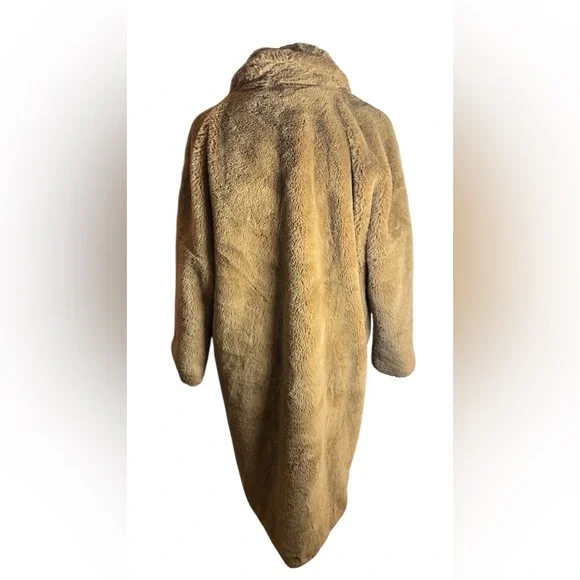 Magaschoni Camel Teddy Jacket - Picture 2 of 5